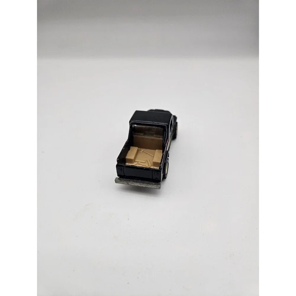 Hot Wheels 1983 Black - JEEP SCRAMBLER - Real Riders White Hubs #4370
